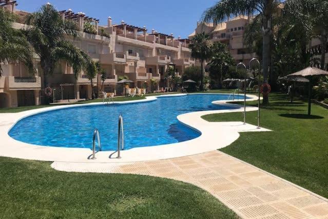 Apartment Duquesa Fairways/Manilva, Spain Bagian luar foto