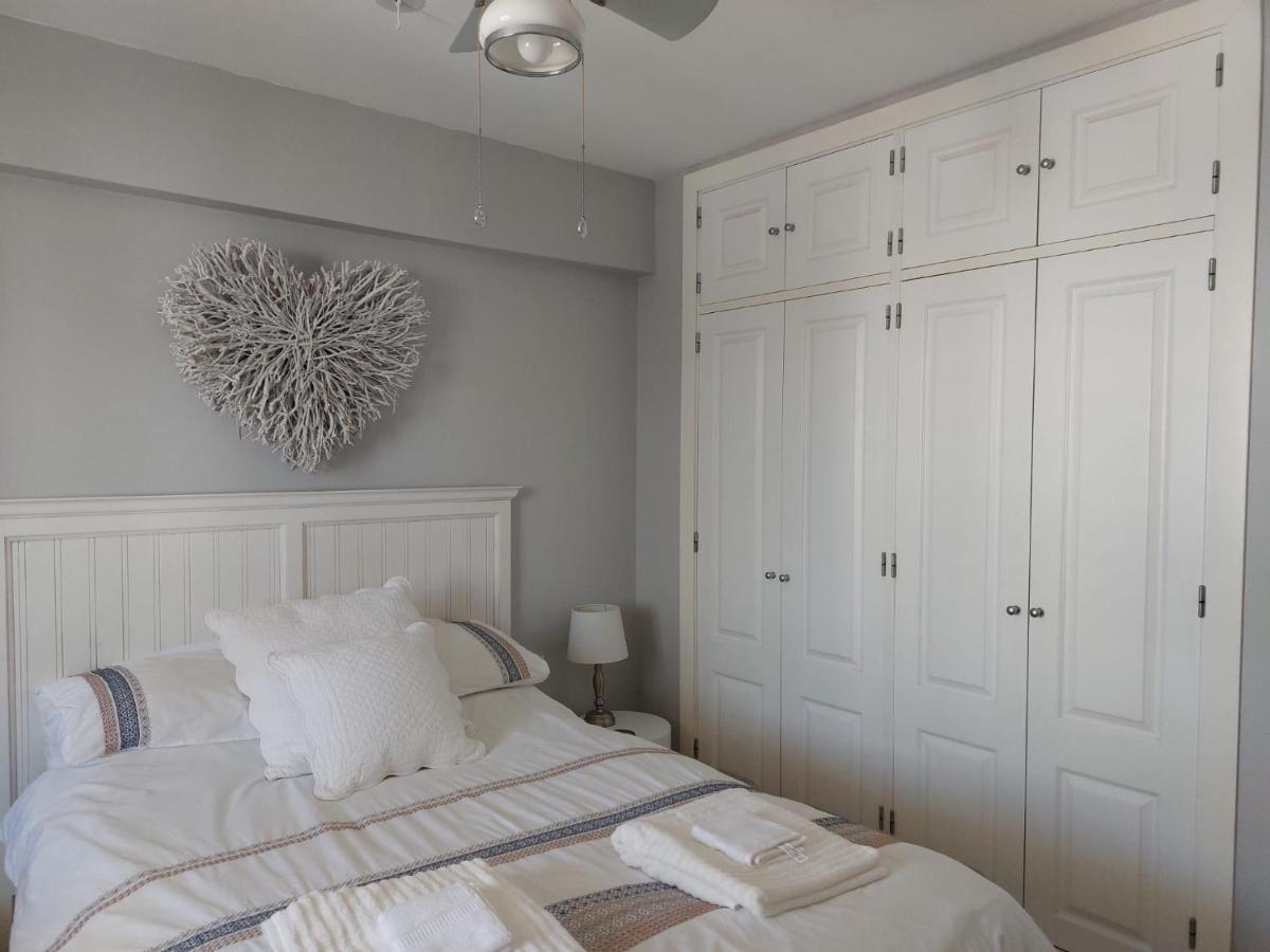 Apartment Duquesa Fairways/Manilva, Spain Bagian luar foto